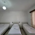 Spahiu Apartament *