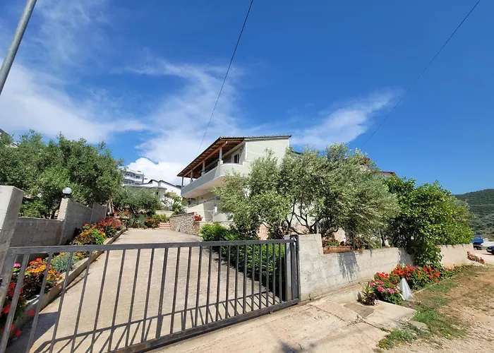 Spahiu * 卡萨米尔